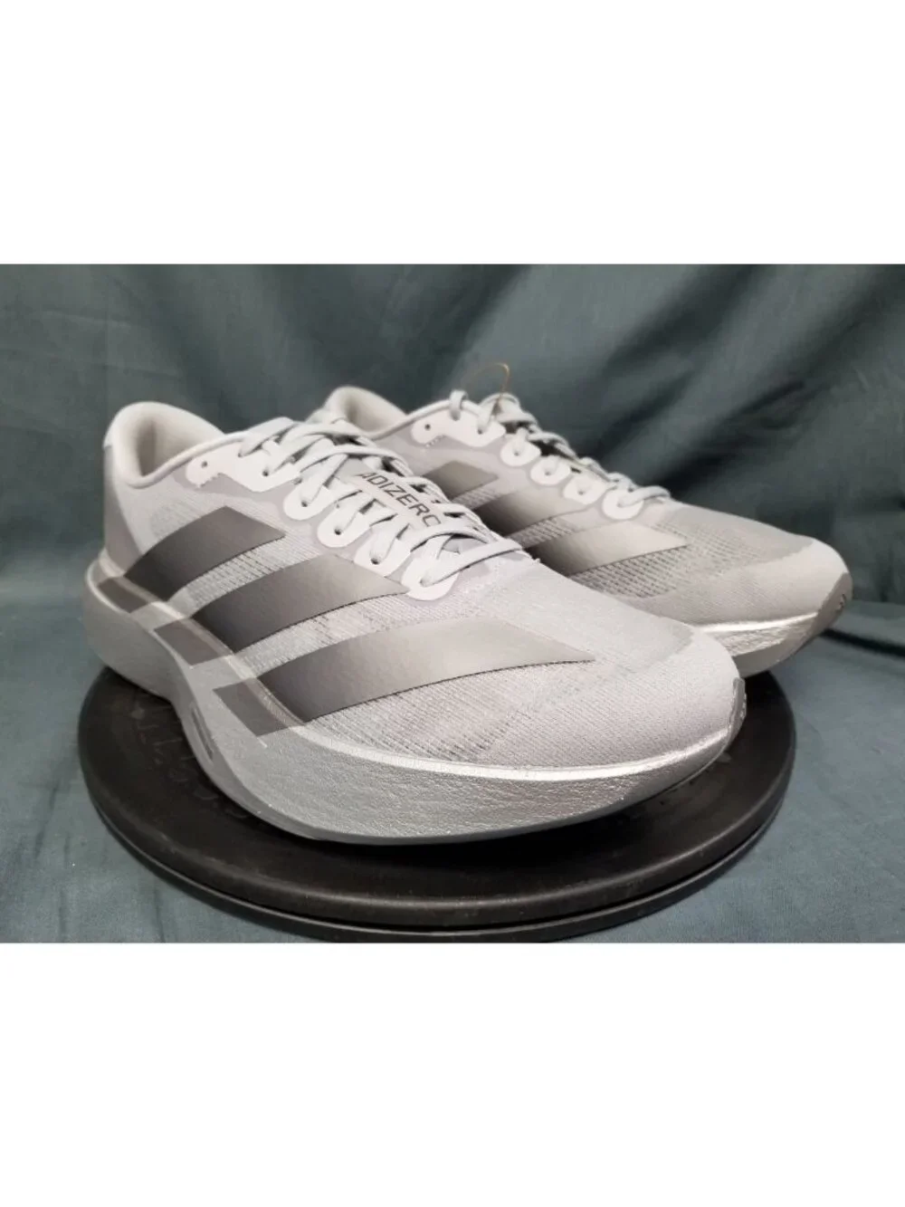 Adidas Adizero Evo SL M Silver Metallic JR3419 Men's Size 8.5 NEW NO BOX!